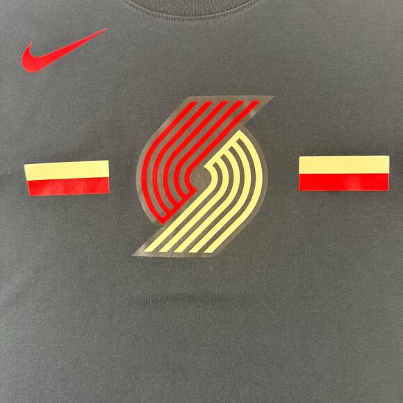 Nike Portland Trail Blazers T-Shirt Men’s Medium Black NBA Dri-FIT Tee - Picture 4 of 5